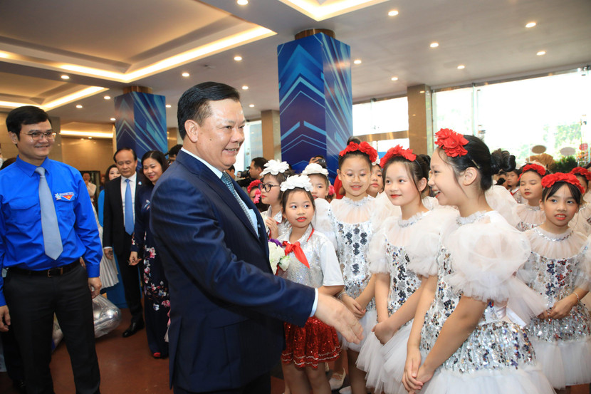 Bí thư Thành ủy Hà Nội gửi gắm nhiều kỳ vọng vào công tác đoàn và phong trào thanh thiếu niên Thủ đô trong nhiệm kỳ mới