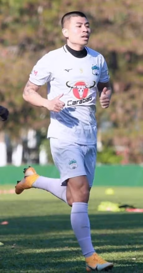 Tiền đạo Đinh Thanh Bình (Ảnh: HAGL)