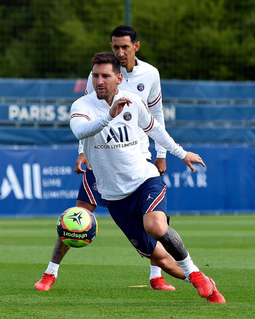 Messi sẵn sàng ra sân cho PSG đêm nay