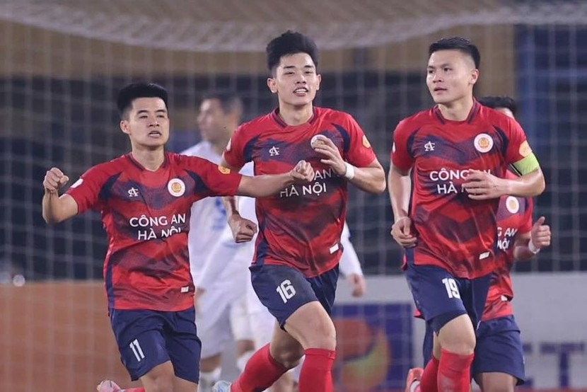 Tháng 4 mang tính bước ngoặt với CLB Công an Hà Nội