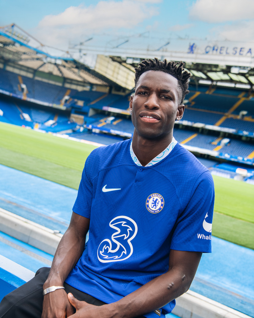 Nicolas Jackson gia nhập Chelsea