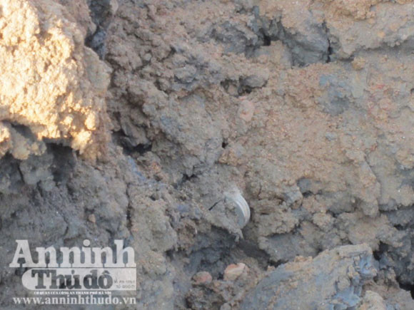 Nổ bom kinh hoàng tại công trường, 2 người bị thương nặng ảnh 2