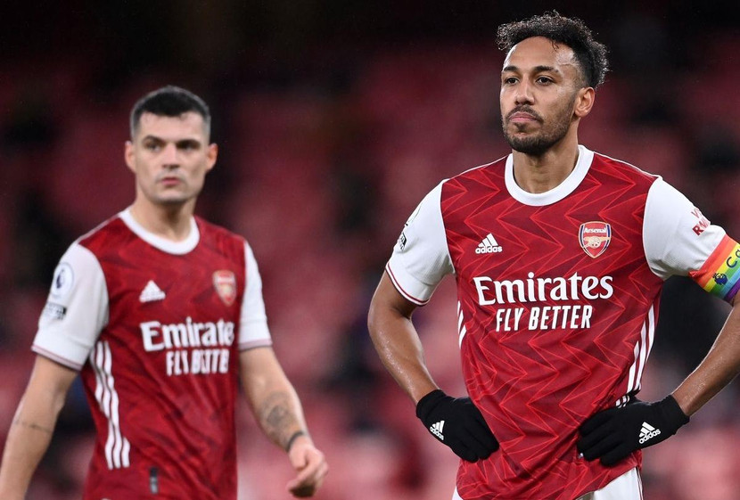 Arsenal khó xuống hạng mùa này