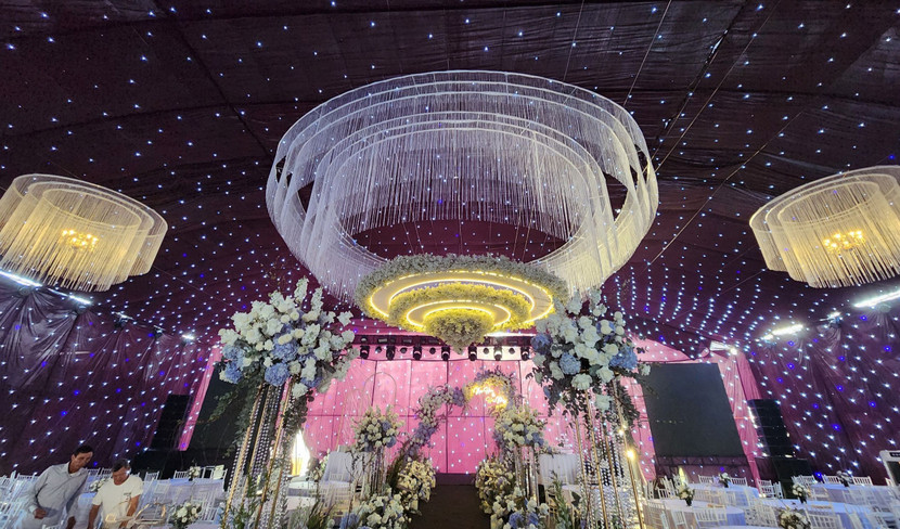 Bên trọng rạp cưới của Đoàn Văn Hậu và Doãn Hải My ở Thái Bình sáng 11-11