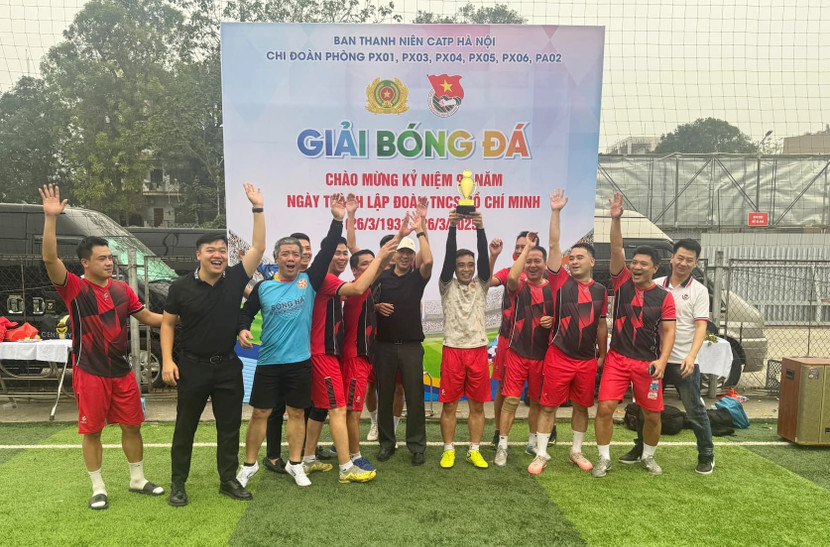 Đội bóng Liên quân Phòng Công tác Chính trị - Chuyên đề An ninh Thủ đô vô địch giải Đội bóng Liên quân Phòng Công tác Chính trị - Chuyên đề An ninh Thủ đô vô địch giải