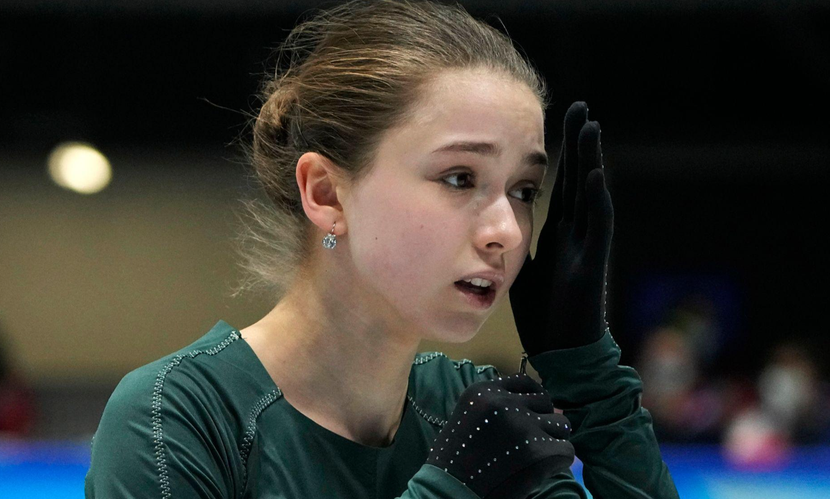 'Thiên thần' trượt băng Nga Kamila Valieva có thể bị tước HCV Olympic vì chất cấm 'Thiên thần' trượt băng Nga Kamila Valieva có thể bị tước HCV Olympic vì chất cấm