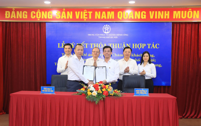 Bưu điện Việt Nam và Trung tâm phục vụ Hành chính công TP Hà Nội ký kết Thỏa thuận hợp tác triển khai cung ứng nhân lực hỗ trợ người dân thực hiện thủ tục hành chính