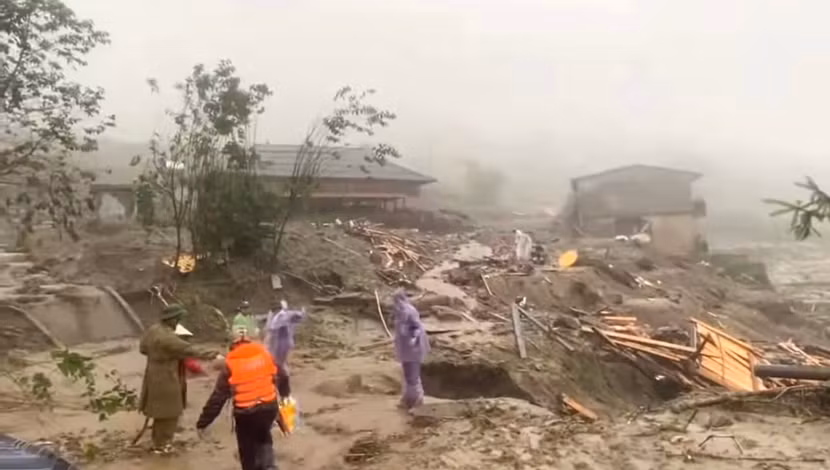 Hiện trường vụ sạt lở
