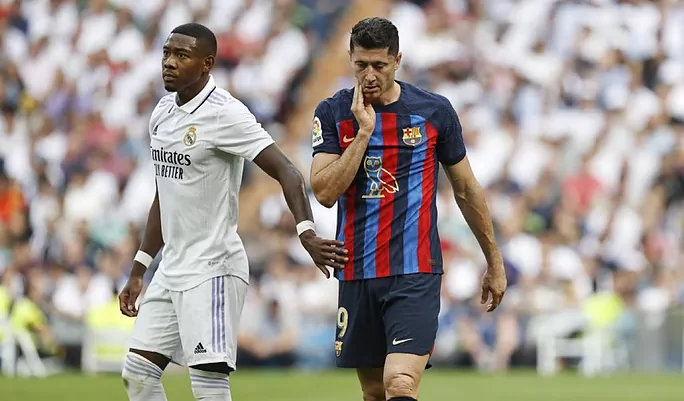 Lewandowski tịt ngòi ở trận El Clasico đầu tiên của mình Lewandowski tịt ngòi ở trận El Clasico đầu tiên của mình