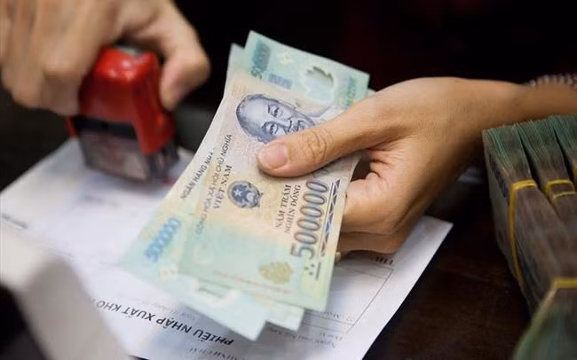 Những năm gần đây, tiền lương tối thiểu tăng bình quân 7,4% Những năm gần đây, tiền lương tối thiểu tăng bình quân 7,4%