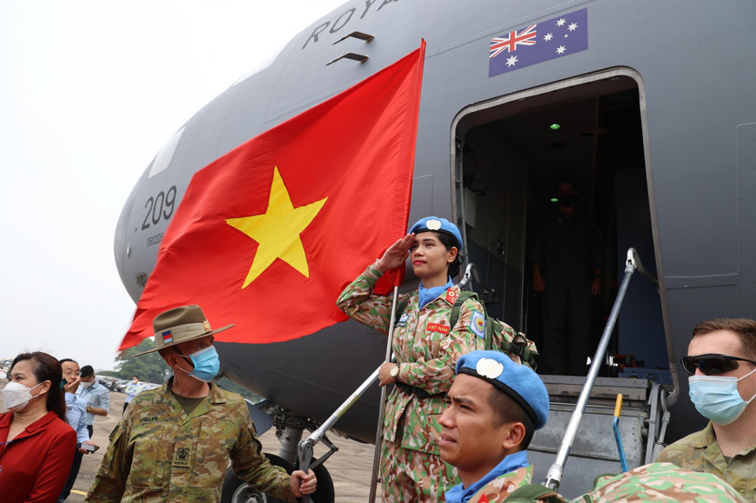 Tính đến thời điểm hiện tại, Việt Nam đã cử 76 lượt sỹ quan làm nhiệm vụ cá nhân và 189 quân nhân trong các đội hình của Bệnh viện dã chiến cấp 2 tham gia hoạt động gìn giữ hòa bình Liên hợp quốc. Tính đến thời điểm hiện tại, Việt Nam đã cử 76 lượt sỹ quan làm nhiệm vụ cá nhân và 189 quân nhân trong các đội hình của Bệnh viện dã chiến cấp 2 tham gia hoạt động gìn giữ hòa bình Liên hợp quốc.