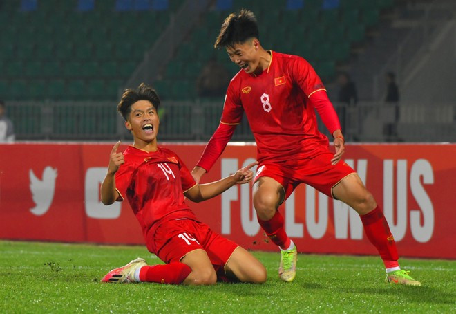 Đội U20 Việt Nam sẽ dự ASIAD 19 thay đàn anh U23