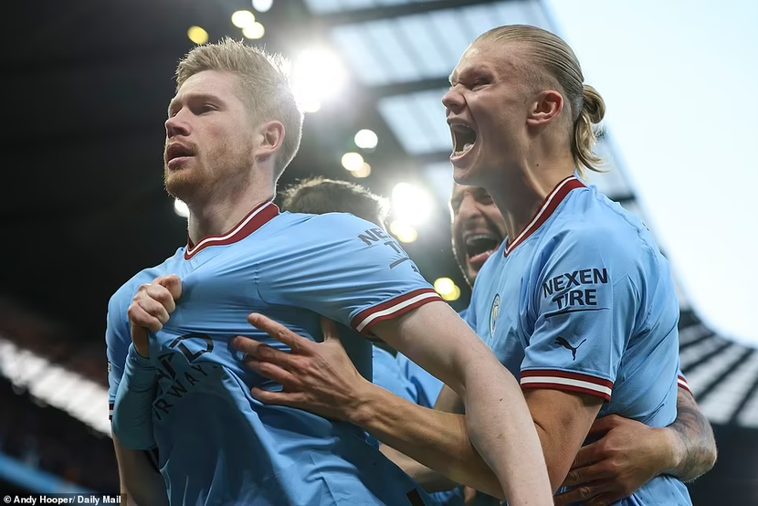 De Bruyne (trái) chứng tỏ đẳng cấp đúng lúc cho Man City De Bruyne (trái) chứng tỏ đẳng cấp đúng lúc cho Man City