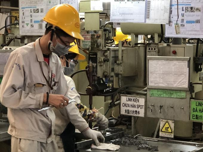 Hoạt động của các tổ chức Đảng, đoàn thể trong doanh nghiệp đã góp phần giúp các đơn vị ổn định sản xuất, kinh doanh