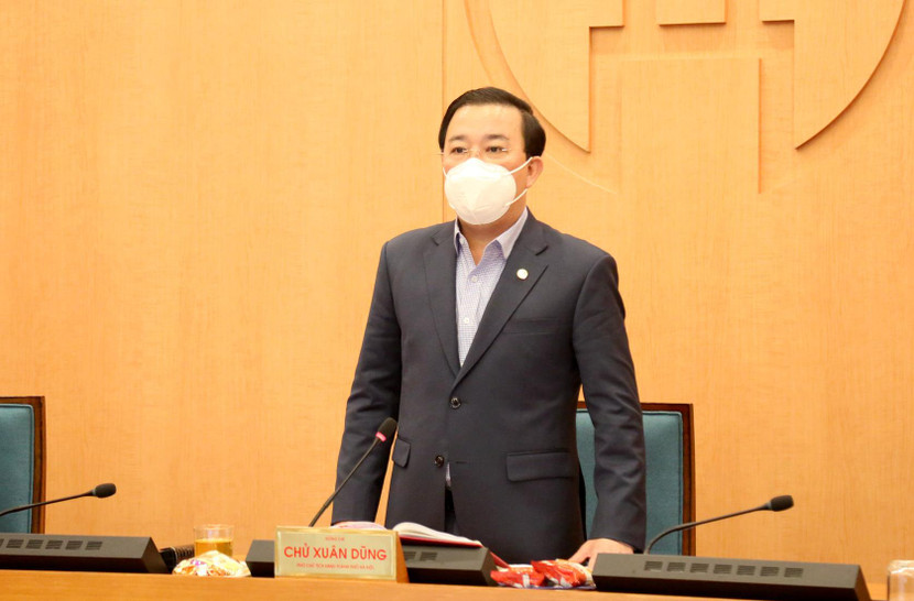 Phó Chủ tịch UBND TP Chử Xuân Dũng phát biểu tại cuộc họp Phó Chủ tịch UBND TP Chử Xuân Dũng phát biểu tại cuộc họp