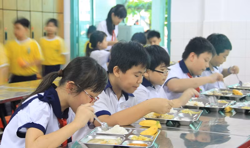Khoảng 763.000 học sinh tiểu học trên địa bàn thành phố Hà Nội sẽ được hỗ trợ bữa ăn bán trú
