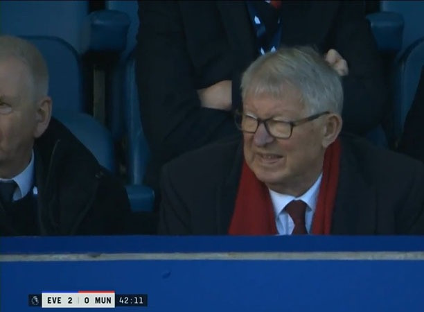 Cảm xúc của Sir Alex khi chứng kiến MU thua trước 2 bàn