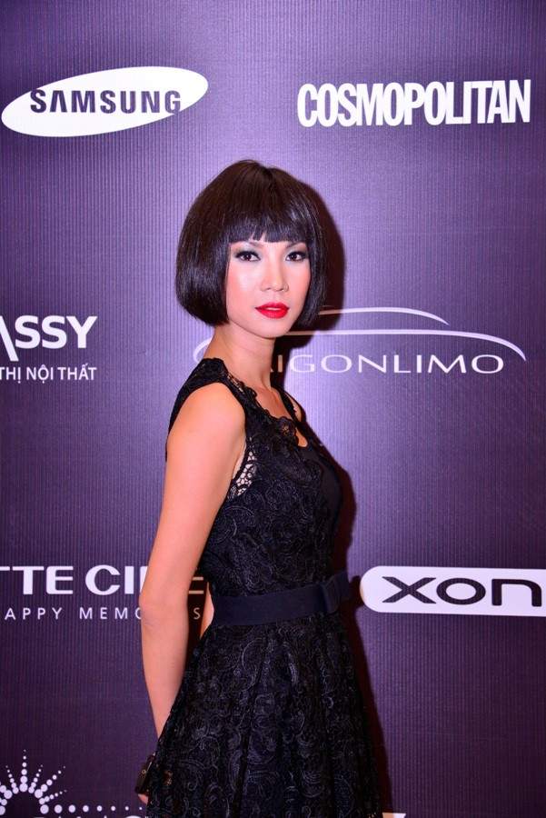 Chân dài Next top hội ngộ trên sàn diễn ảnh 10