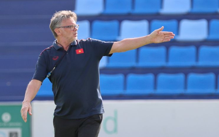 Nhiều áp lực đang được đặt lên vai HLV Troussier và học trò (Ảnh: VFF) Nhiều áp lực đang được đặt lên vai HLV Troussier và học trò (Ảnh: VFF)