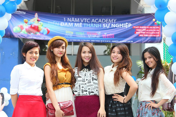 "Hot girl" Miss Teen cùng hội ngộ ảnh 2