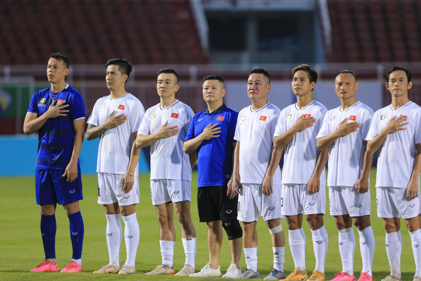 Các danh thủ khoác áo đội Rồng Vàng