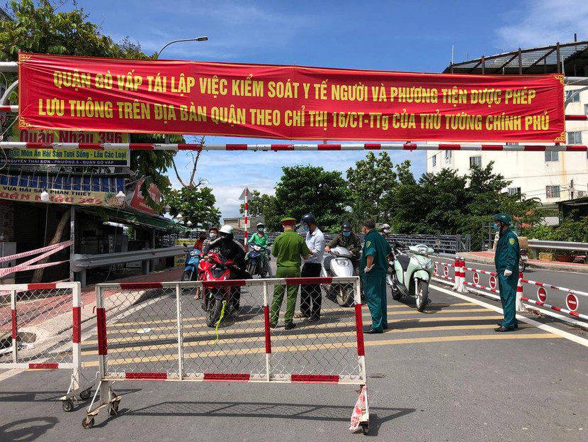 TP. HCM, gỡ chốt nội đô, bỏ giấy đi đường từ ngày 1/10 TP. HCM, gỡ chốt nội đô, bỏ giấy đi đường từ ngày 1/10