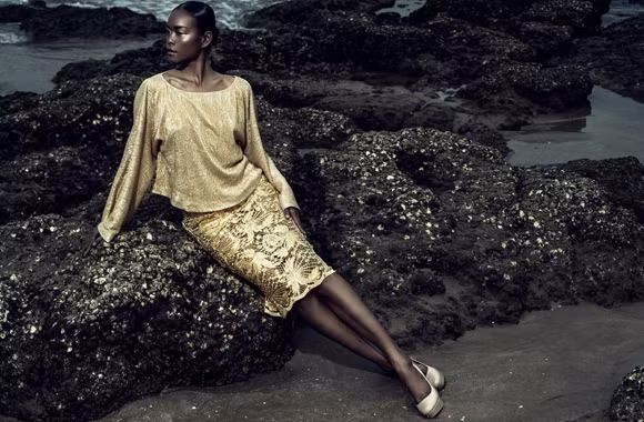 Lâm Thu Hằng hóa thân thành nàng tiên cá quyến rũ ảnh 6