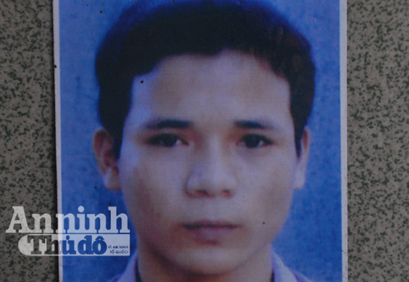 Hung hãn dùng mã tấu chém công an ảnh 1 Hung hãn dùng mã tấu chém công an ảnh 1