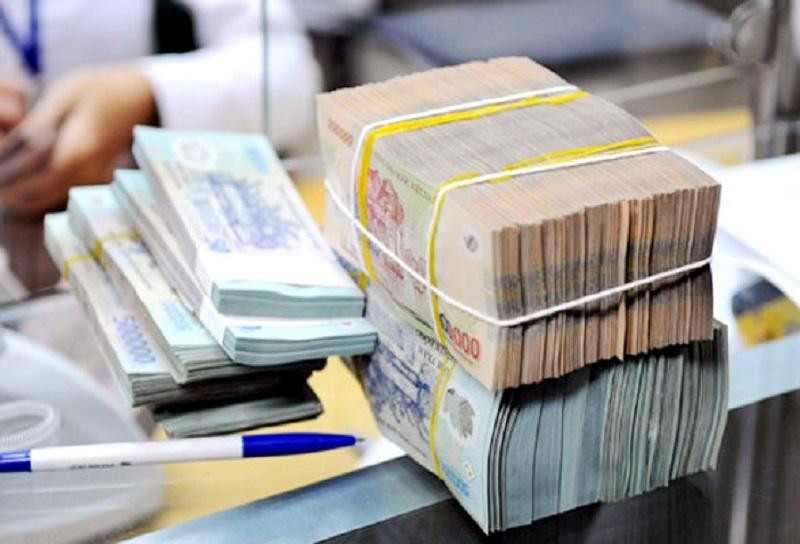 Do ảnh hưởng của dịch Covid-19, tiền lương của người lao động trong năm 2020 giảm so với năm 2019 Do ảnh hưởng của dịch Covid-19, tiền lương của người lao động trong năm 2020 giảm so với năm 2019