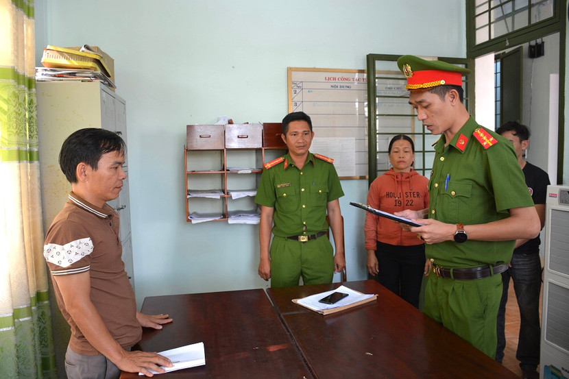 Cơ quan điều tra đọc lệnh bắt giữ Trần Đình Huy