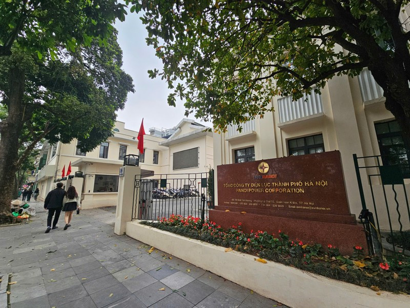 Hà Nội sẽ đền bù cao nhất cho người dân, di dời trụ sở 5 đơn vị điện lực để phục vụ dự án