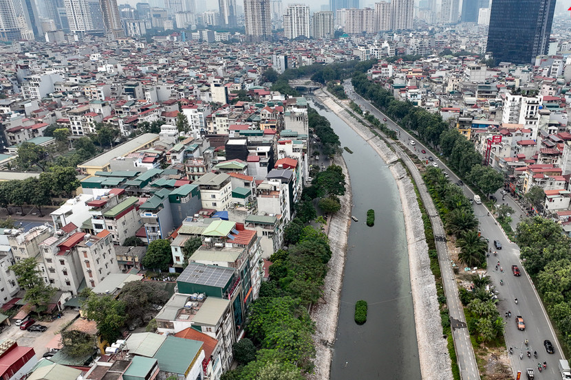 Hà Nội sẽ xin ý kiến góp ý của các chuyên gia, nhà khoa học để hoàn thiện phương án bổ cập nước từ sông Hồng vào sông Tô Lịch theo trục đường Võ Chí Công