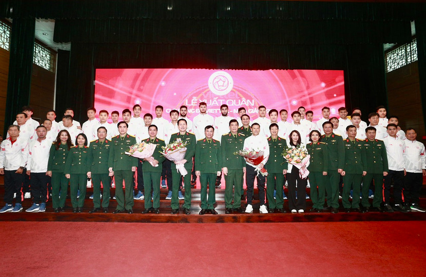 Toàn đội Viettel FC trong Lễ xuất quân mùa giải 2023 Toàn đội Viettel FC trong Lễ xuất quân mùa giải 2023