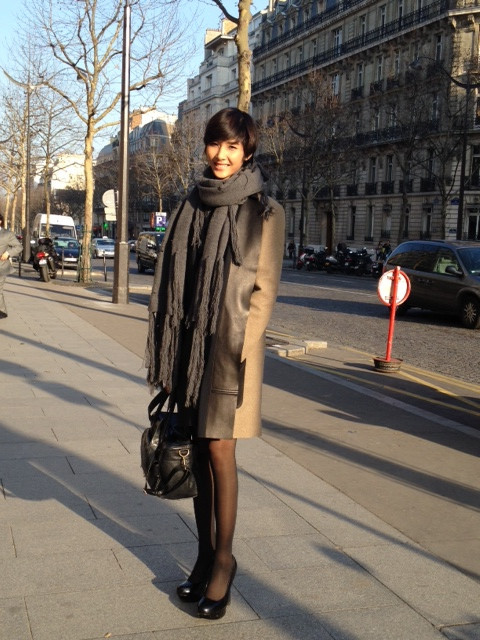 Hoàng Thùy khoe dáng tại kinh đô thời trang Paris ảnh 1