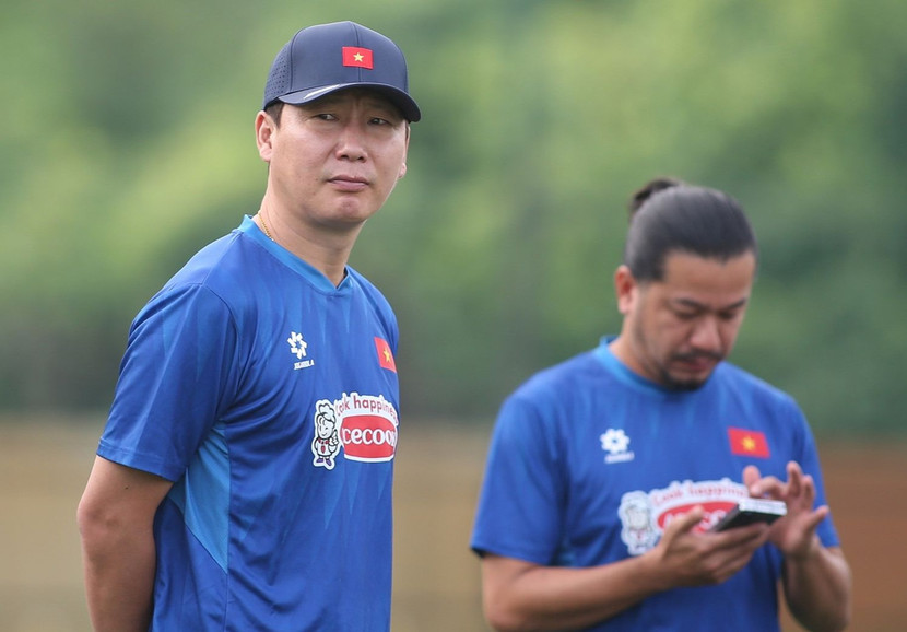 HLV Kim Sang-sik HLV Kim Sang-sik