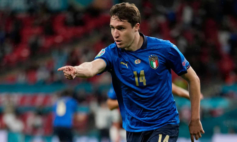 Chiesa mở điểm cho Azzurri trong hiệp phụ Chiesa mở điểm cho Azzurri trong hiệp phụ