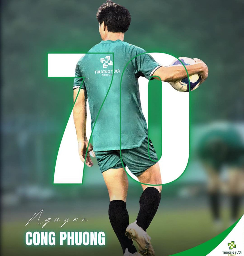 Công Phượng chọn áo số 70 lạ lẫm