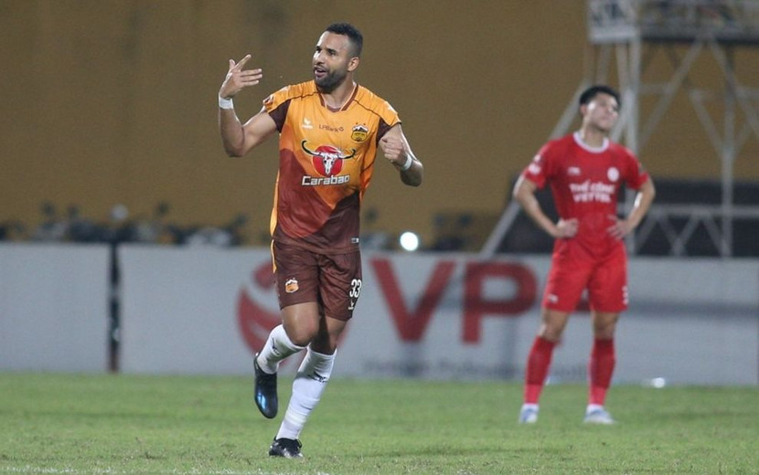 HAGL có chiến thắng ngay tại Hàng Đẫy tối 5-5