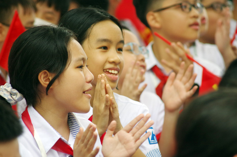 Định hướng phát triển của nhà trường được xây dựng dựa trên các mục tiêu chính: Giáo dục toàn diện, giáo dục chuyên sâu, giáo dục tiệm cận quốc tế. Định hướng phát triển của nhà trường được xây dựng dựa trên các mục tiêu chính: Giáo dục toàn diện, giáo dục chuyên sâu, giáo dục tiệm cận quốc tế.