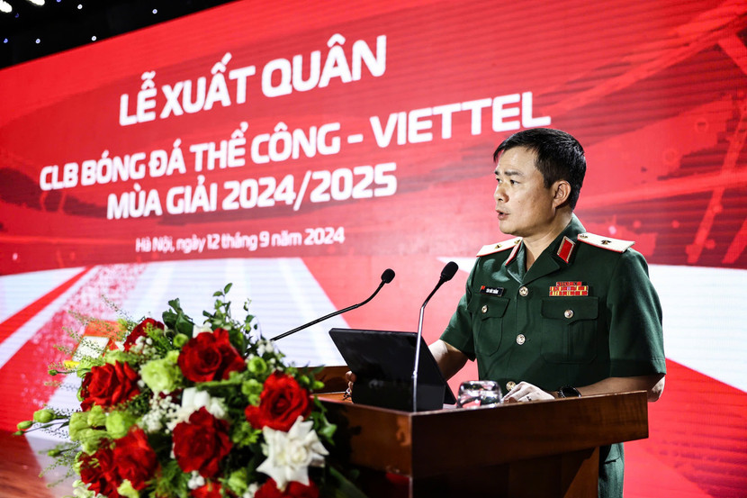 Thiếu tướng Tào Đức Thắng - Chủ tịch kiêm Tổng giám đốc Tập đoàn Viettel phát biểu tại buổi lễ Thiếu tướng Tào Đức Thắng - Chủ tịch kiêm Tổng giám đốc Tập đoàn Viettel phát biểu tại buổi lễ