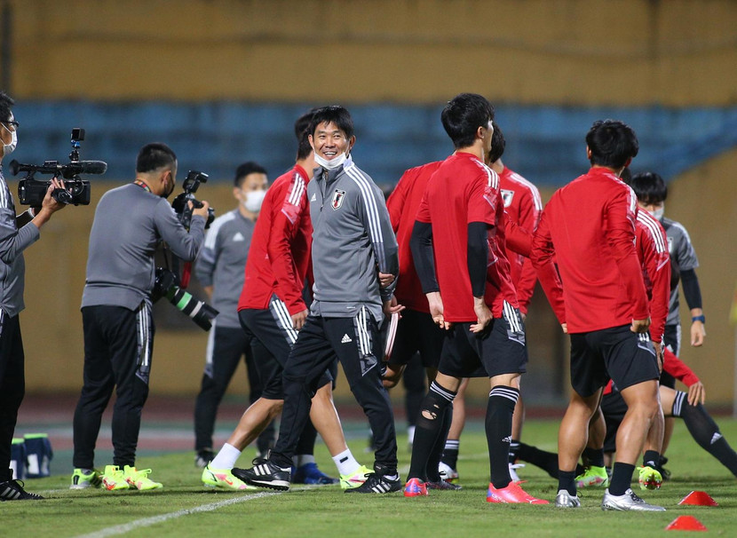 HLV Moriyasu Hajime và ĐT Nhật Bản HLV Moriyasu Hajime và ĐT Nhật Bản