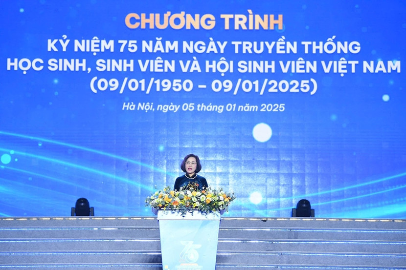 Phó Chủ tịch Quốc hội Nguyễn Thị Thanh phát biểu