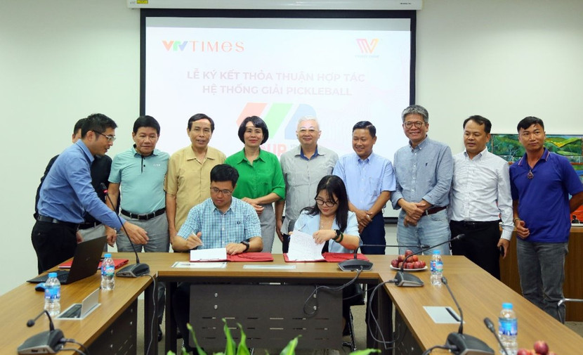 Lễ ký kết thỏa thuận hợp tác tổ chức hệ thống Giải thi đấu pickleball - VVP Tour
