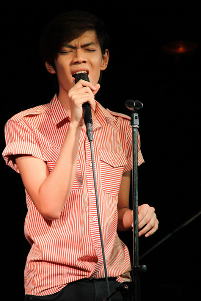 Sau scandal tình ái, "hoàng tử The Voice" say sưa luyện tập ảnh 5