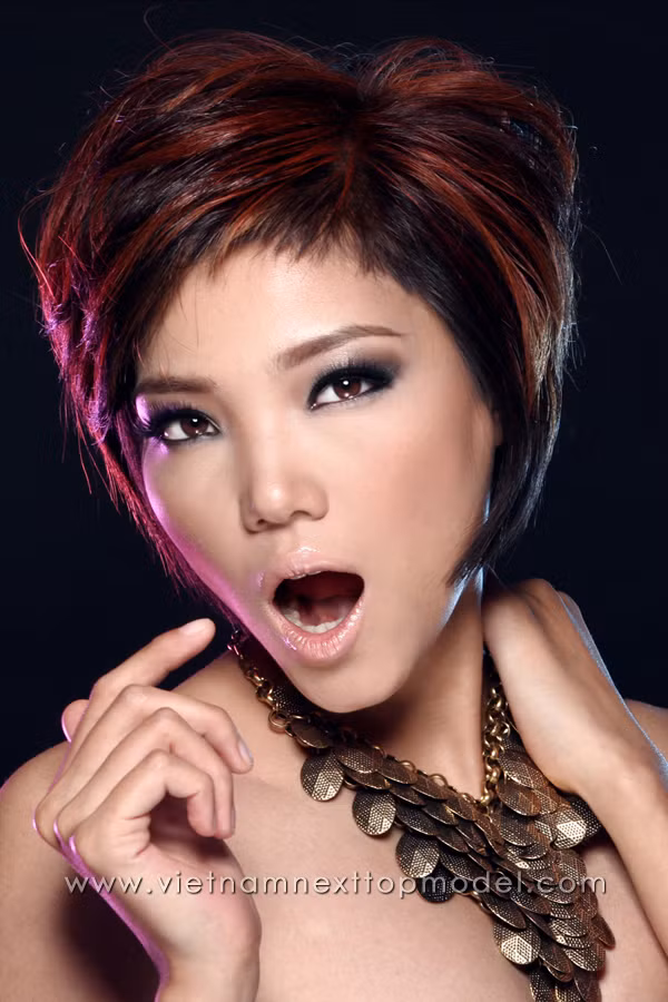 Thí sinh Top model đọ vẻ nam tính, so vẻ quyến rũ ảnh 20