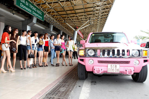 Chơi sang như Vietnam's next top model! ảnh 1