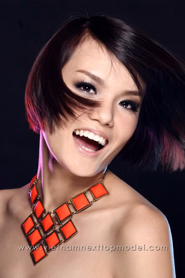 Thí sinh Top model đọ vẻ nam tính, so vẻ quyến rũ ảnh 18