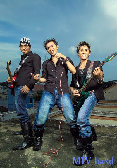 "Sao" Sao Mai điểm hẹn tấn công Bài hát Việt ảnh 2