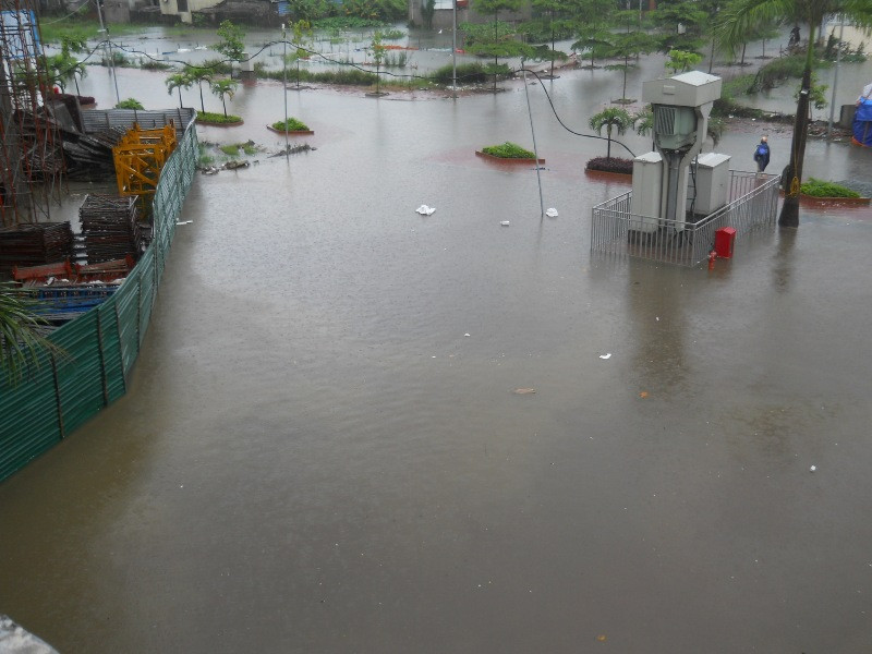 Mưa lớn, nhiều bản làng bị nhấn chìm, 8 người thương vong ảnh 8