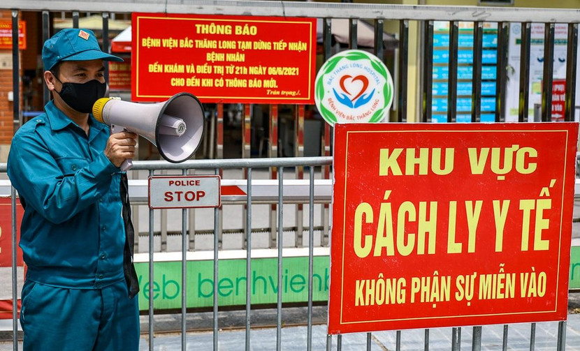 Từ 21 giờ ngày 6/6, Bệnh viện Bắc Thăng Long tạm thời tiến hành phong tỏa và dừng tiếp nhận bệnh nhân đến khám và điều trị Từ 21 giờ ngày 6/6, Bệnh viện Bắc Thăng Long tạm thời tiến hành phong tỏa và dừng tiếp nhận bệnh nhân đến khám và điều trị